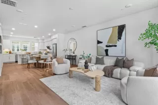 Photo #5: ML82001201 Listing