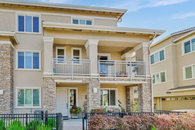 MLS: ML82001245 Condo For Sale