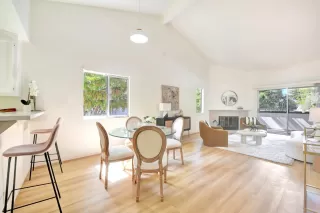 Photo #3: ML82001378 Listing 