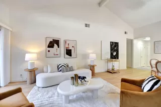 Photo #5: ML82001378 Listing 