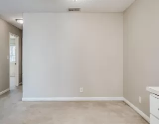 Photo #6: ML82001382 Listing