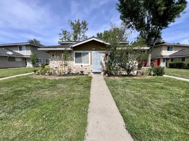 MLS: ML82001513 Condo For Sale