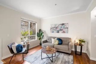 Photo #3: ML82001535 Listing 