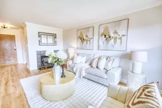 Photo #4: ML82001631 Listing