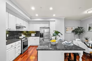 Photo #4: ML82001635 Listing