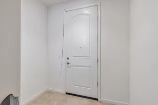 Photo #5: ML82001699 Listing