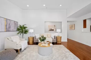 Photo #4: ML82001718 Listing 