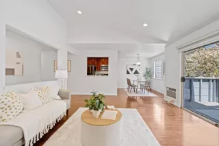 Photo #5: ML82001718 Listing 