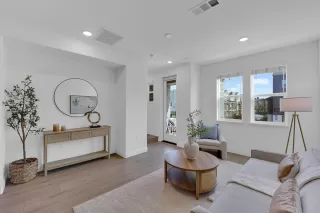 Photo #3: ML82001837 Listing 