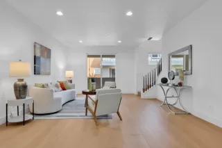 Photo #3: ML82001856 Listing 