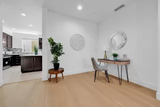 Photo #6: ML82001856 Listing 