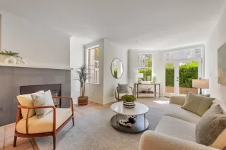 Photo #4: ML82001886 Listing