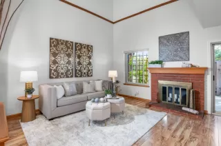 Photo #4: ML82001932 Listing 