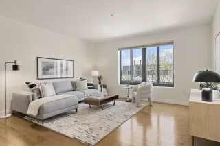 Photo #6: ML82001933 Listing