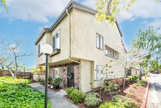 MLS: ML82002002 Condo For Sale