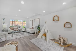 Photo #4: ML82002002 Listing 