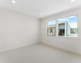 Photo #6: ML82002040 Listing 