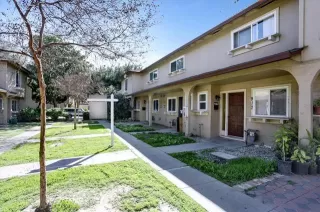 Photo #5: ML82002082 Listing