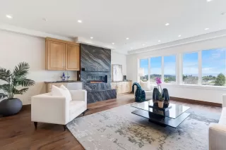 Photo #3: ML82002085 Listing