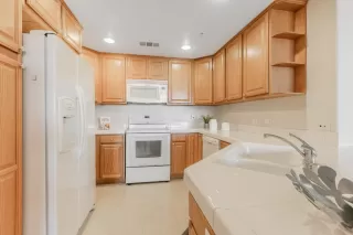 Photo #6: ML82002132 Listing 