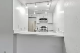 Photo #6: ML82002152 Listing