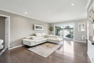 Photo #3: ML82002183 Listing 