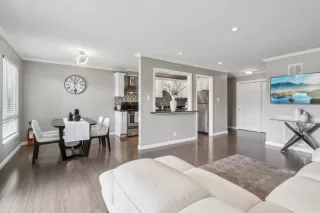 Photo #5: ML82002183 Listing 