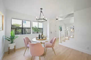 Photo #4: ML82002227 Listing