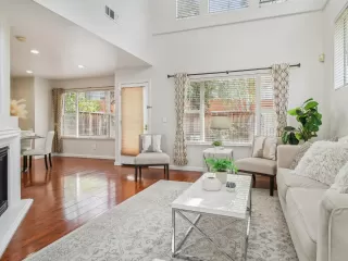 Photo #5: ML82002265 Listing