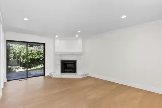 Photo #4: ML82002288 Listing 