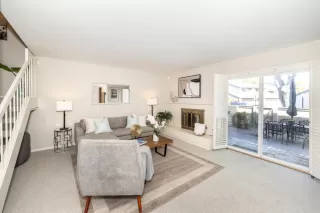 Photo #4: ML82002424 Listing