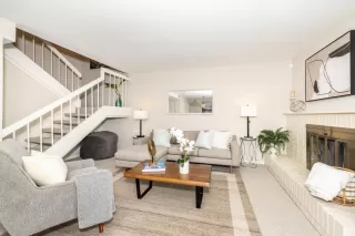 Photo #5: ML82002424 Listing