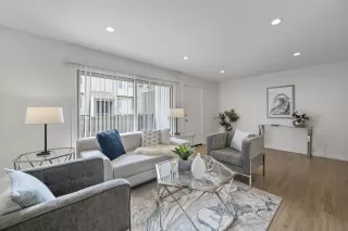 Photo #4: ML82002462 Listing