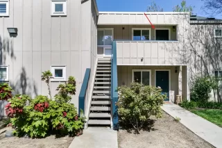 Photo #5: ML82002473 Listing