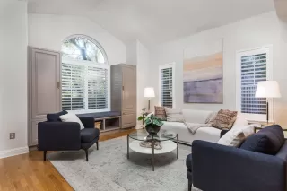 Photo #3: ML82002576 Listing