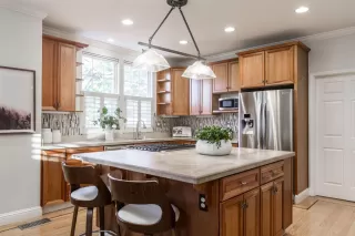 Photo #4: ML82002576 Listing