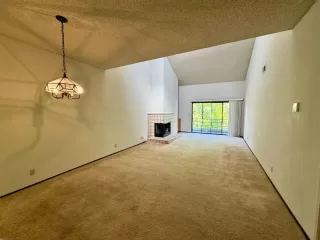 Photo #5: ML82002600 Listing