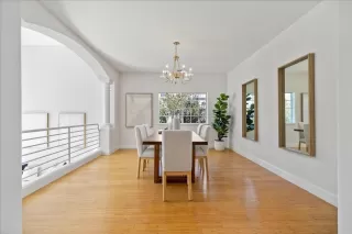 Photo #5: ML82002692 Listing