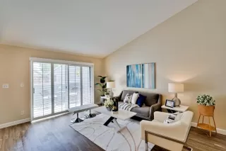 Photo #3: ML82002694 Listing 