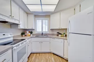 Photo #6: ML82002694 Listing 