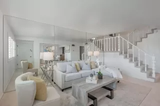 Photo #2: ML82002772 Listing