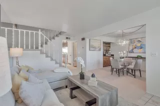 Photo #3: ML82002772 Listing