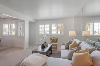 Photo #5: ML82002772 Listing