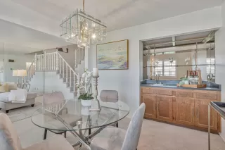 Photo #6: ML82002772 Listing