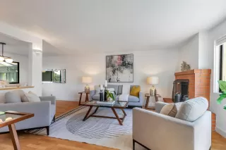 Photo #5: ML82002800 Listing