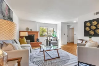 Photo #6: ML82002800 Listing