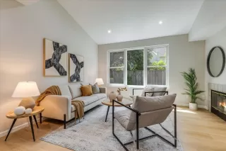 Photo #4: ML82002946 Listing