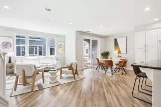 Photo #3: ML82003015 Listing