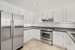 Photo #6: ML82003151 Listing