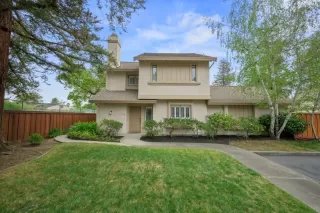 More Details about MLS # ML82003193 : 446 HOGARTH TER